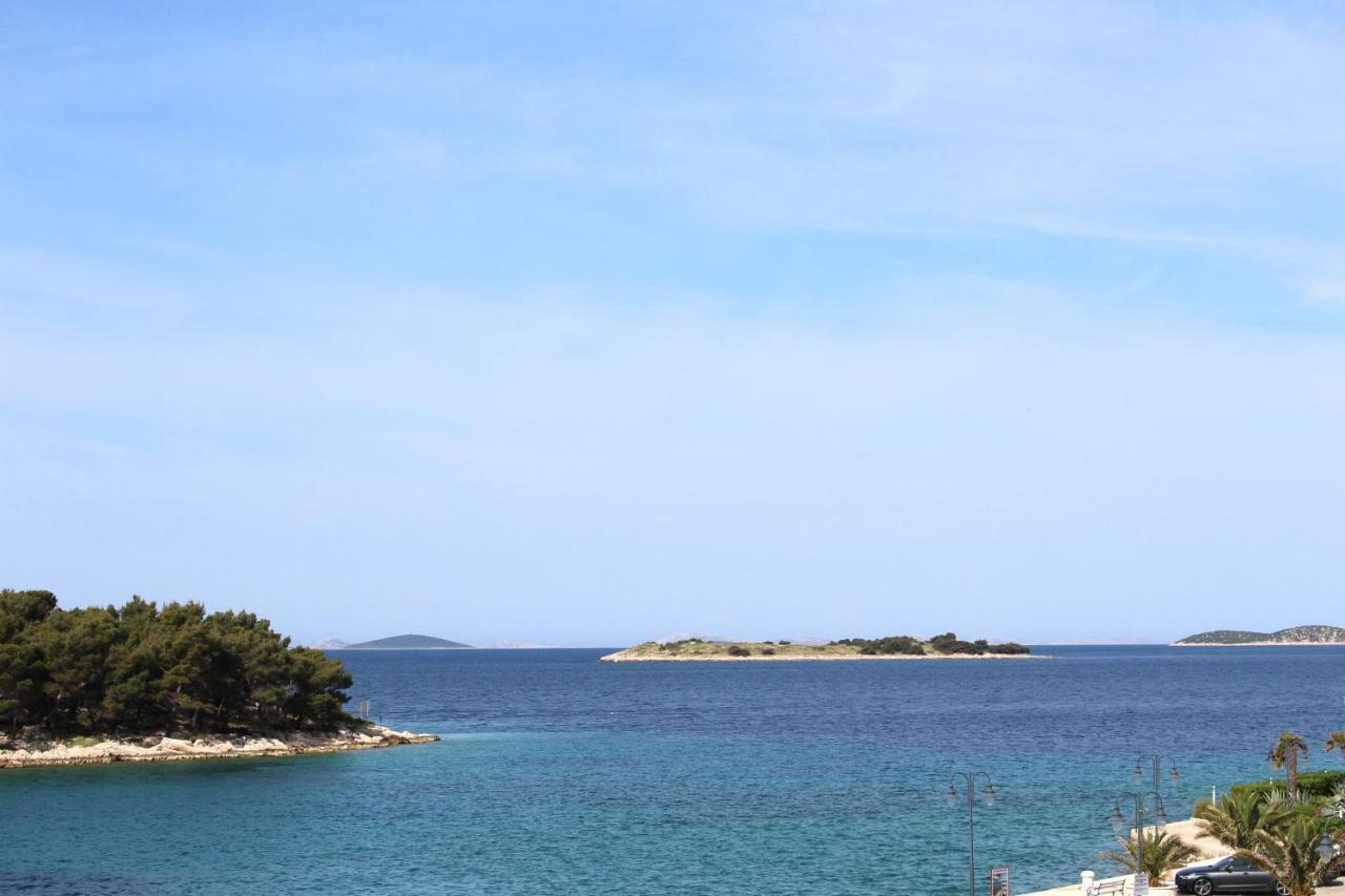 Lavanda Tribalj Buitenkant foto